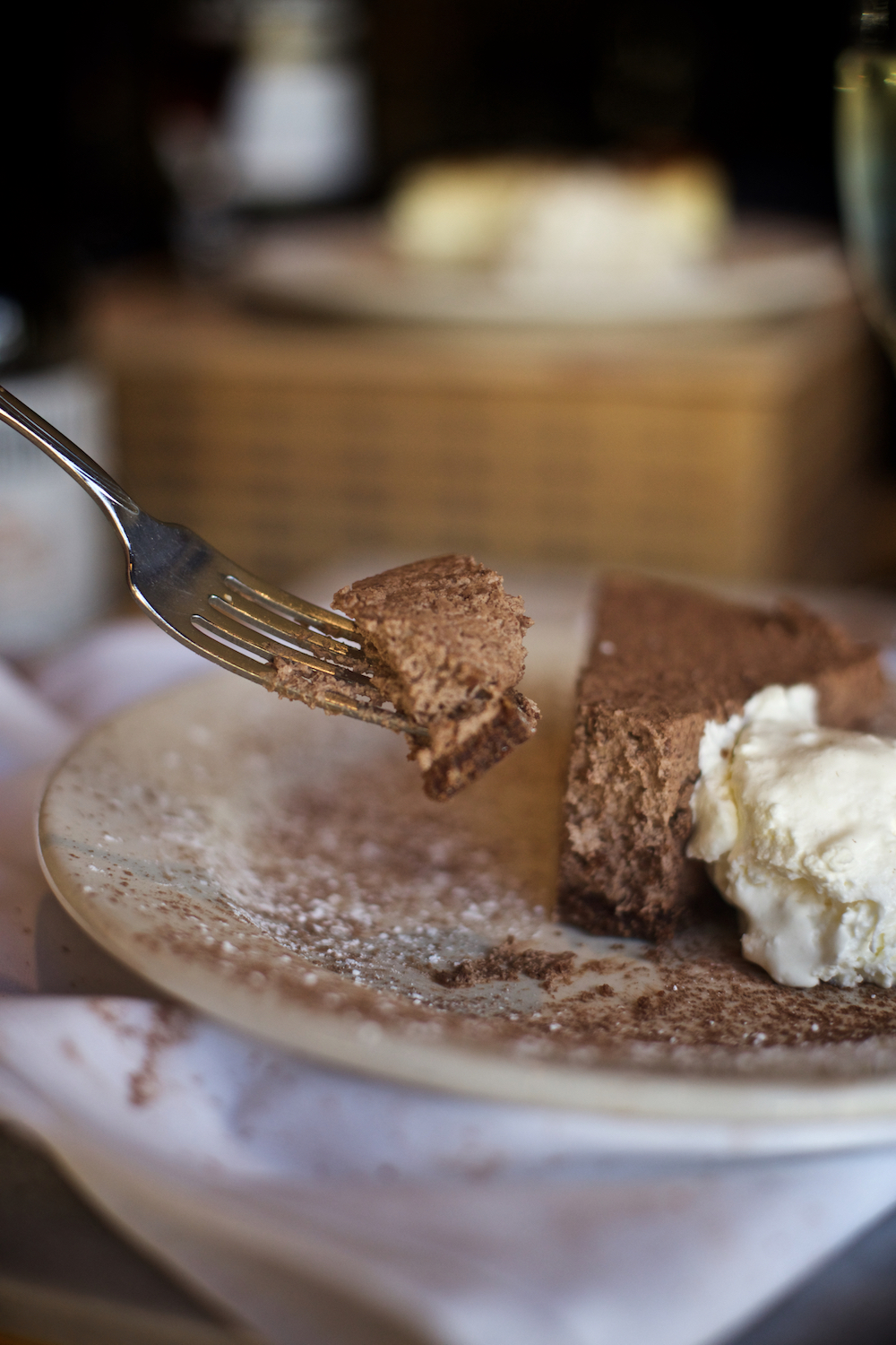 la-famiglia-ristorante-italiano-chocolate-mousse-cake